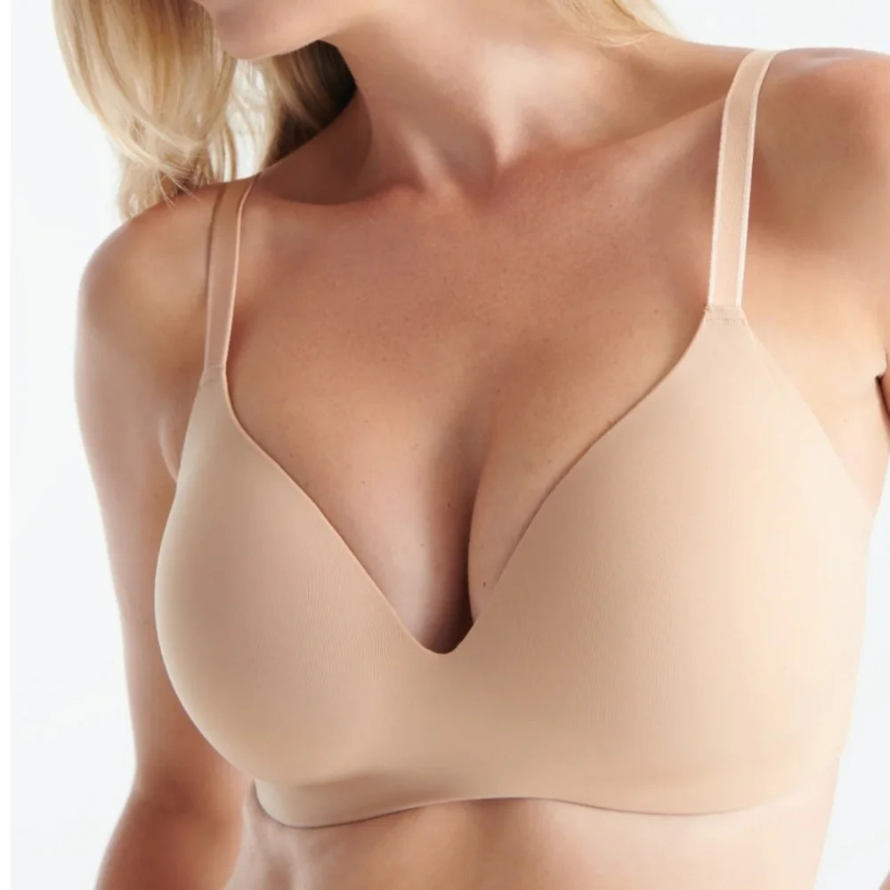 Knix WingWoman Contour Bra in Warm Sand  Nude Size 4 (Fits 32C, 32D, 34C, 34D)